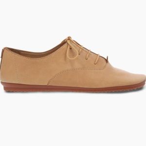 Anothersole leather shoe